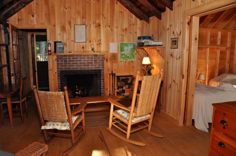 Rustic comfort Lodging at RDC on Squam Lake in Holderness NH